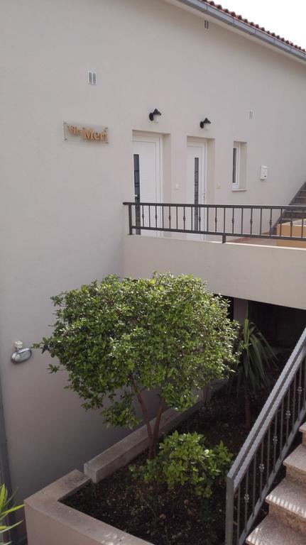 Meri Apartments - Puharic Макарска Екстериор снимка
